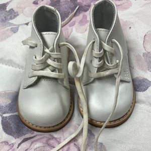 Baby walking shoes